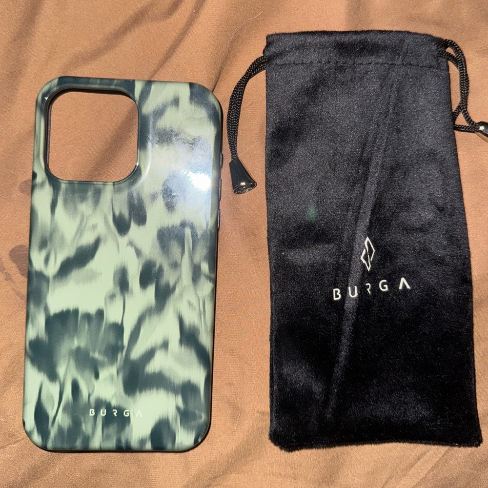 iPhone 15 pro max burga